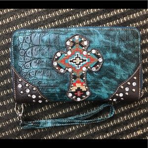 ‼️FREEAmerican Bling wallet ‼️FREE W ANY PURCHASE